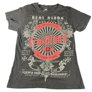 Womens Small HBO- Black Red Cotton short sleeve Tee- True Blood- B Negative